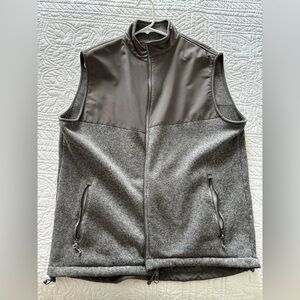 Peter Millar gray fleece vest Size XL